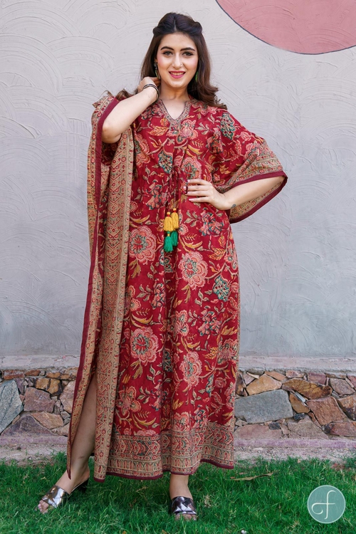Main BRICK RED FLORAL BLOCK PRINT COTTON KAFTAN image